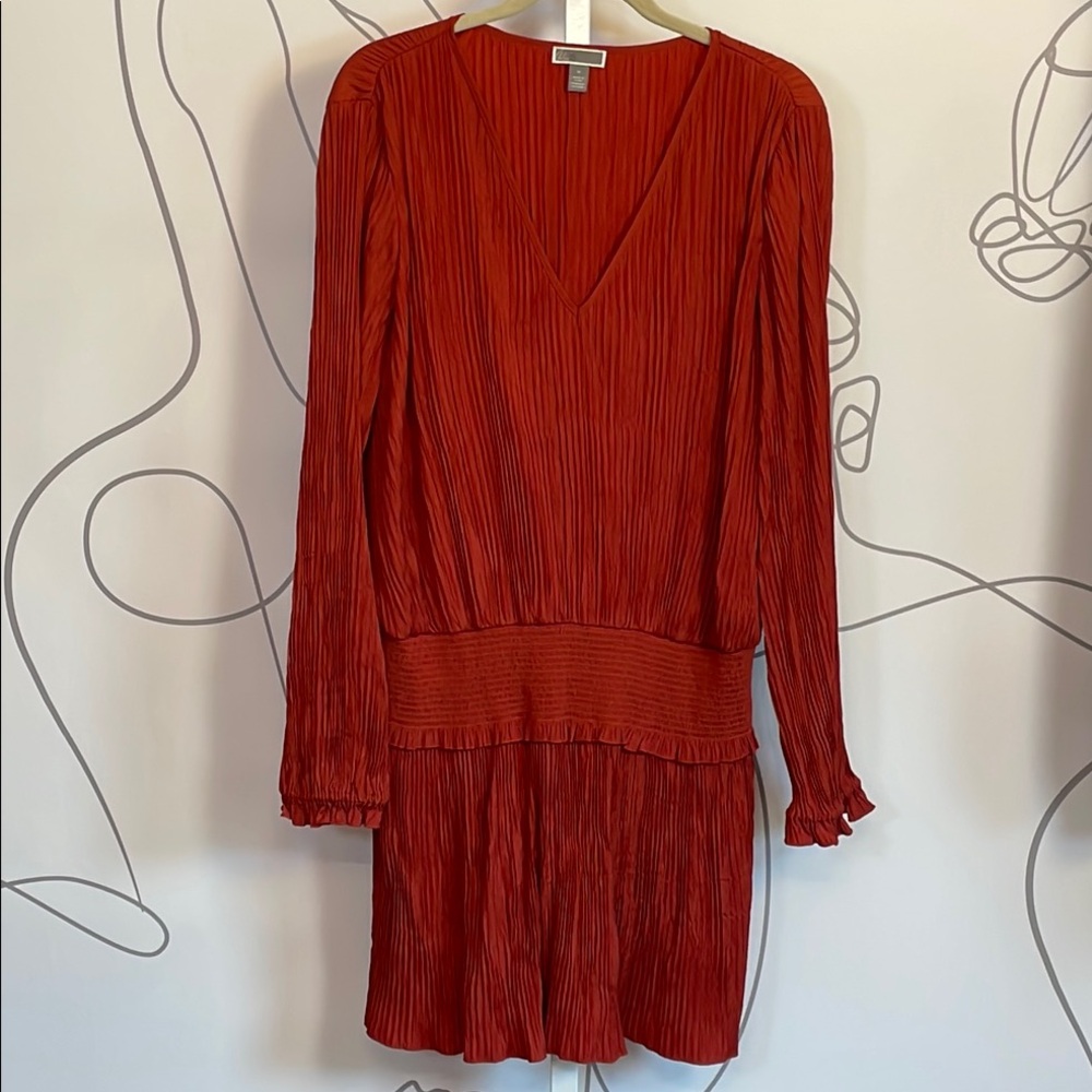 Chelsea28 - Rust Ruched V-Neck Dress size M